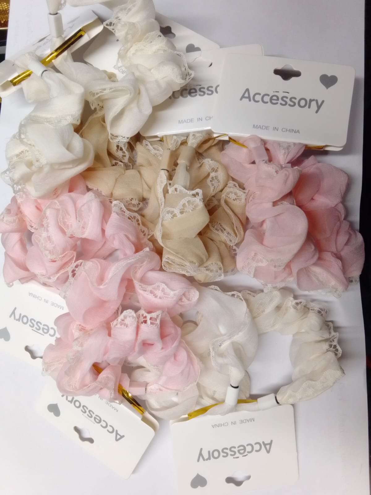 Hair Band For Girls and Women ( মেয়ে এবং মহিলাদের মাথার চুলের ব্যান্ড ) - https://upokar24.com